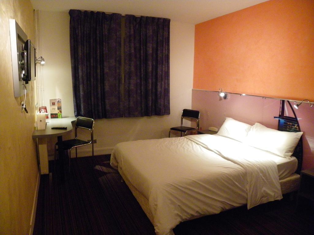 Hotel Logitel Сен-Дулшар Номер фото