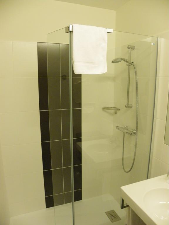 Hotel Logitel Сен-Дулшар Номер фото