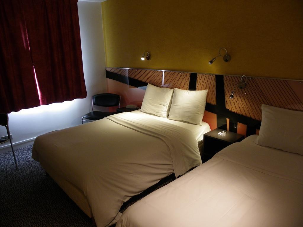 Hotel Logitel Сен-Дулшар Экстерьер фото