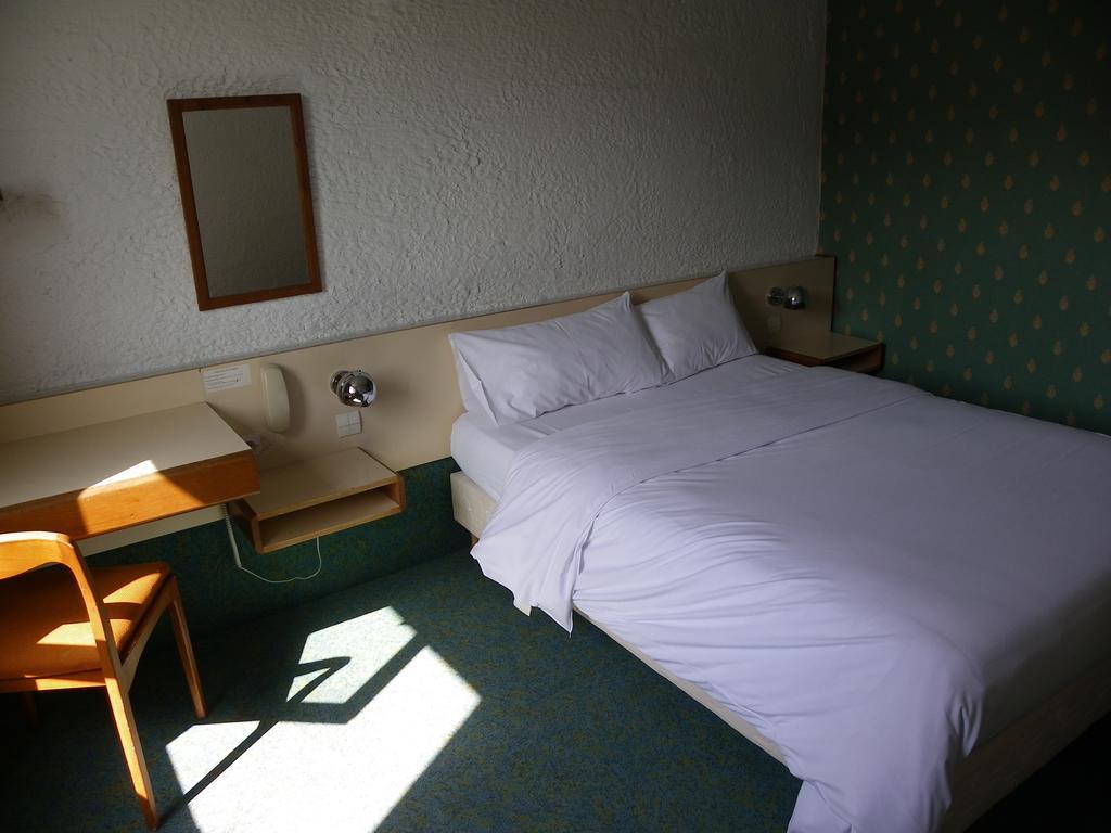 Hotel Logitel Сен-Дулшар Экстерьер фото