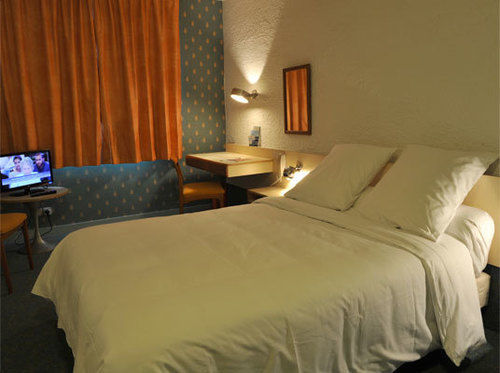 Hotel Logitel Сен-Дулшар Экстерьер фото