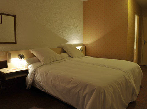 Hotel Logitel Сен-Дулшар Экстерьер фото